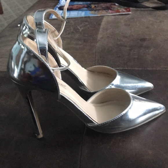 Sliver heels - Picture 4 of 7